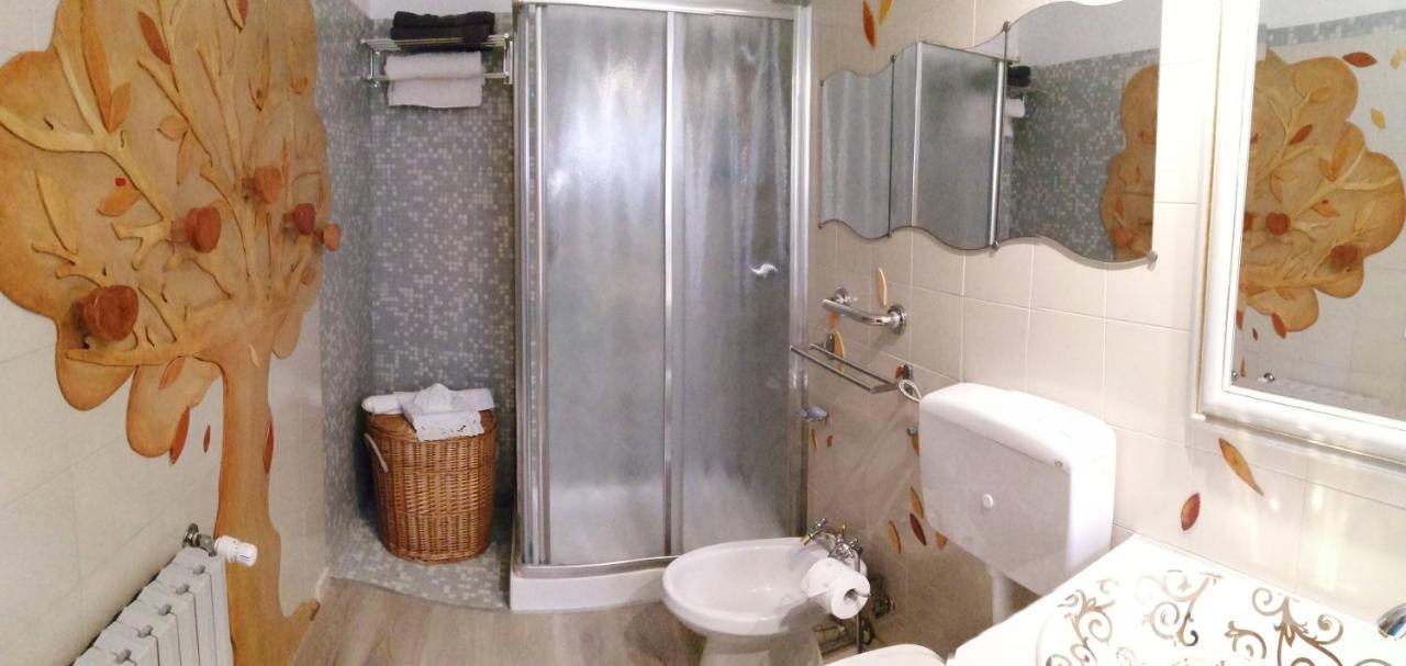 Residenza Sara Apartment Venice Luaran gambar
