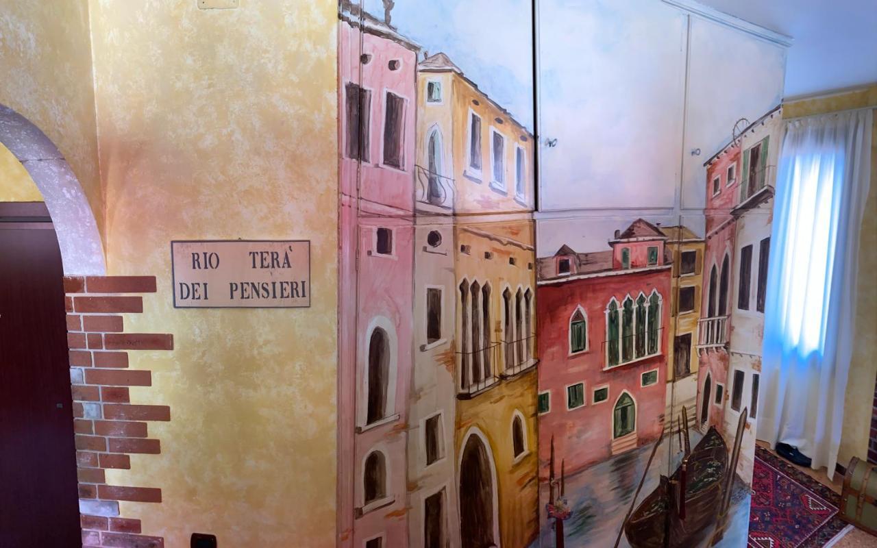 Residenza Sara Apartment Venice Luaran gambar